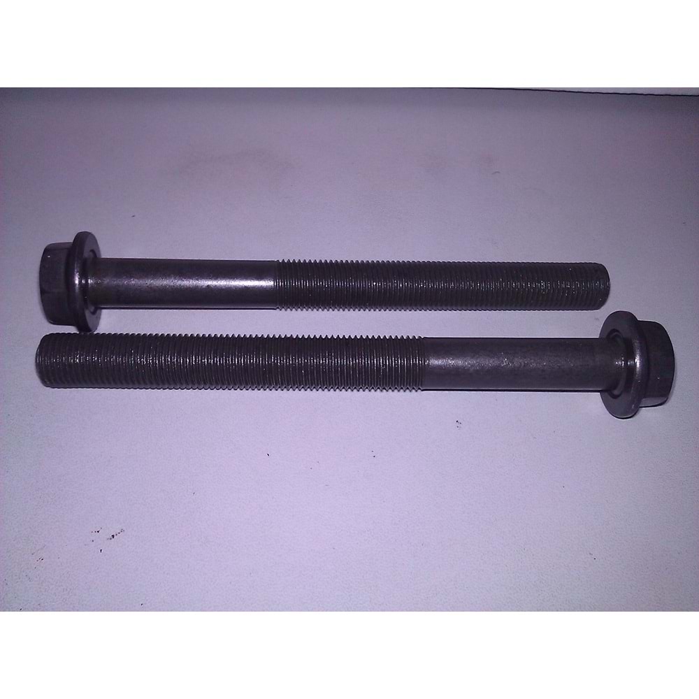 SİLİNDİR KAPAK CİVATASI YM SİLİNDİR SAPLAMASI