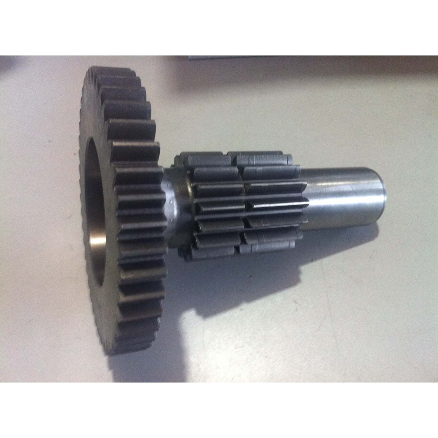 5176776 TAKVİYE DİŞLİ ŞAFTI TD65/TD85/TD90 newholland Şanzuman Grubu