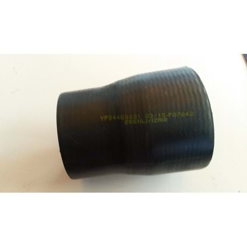 MANŞON , İNTERCOOLER HORTUMU TD (PLASTİK) 84408681 TD-TT ÖN TARAF sağ