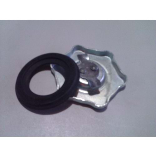 MOTOR YAĞ KAPAĞI 480/640/70-56